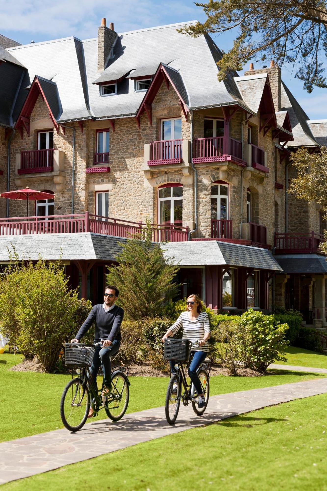 Le Castel Marie Louise Hotell La Baule-Escoublac Exteriör bild
